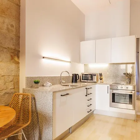 Apartment Bravissimo Calderers La Lleona, Heart Of The Barri Vell Girona